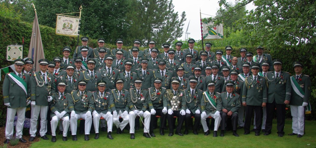 Foto der 2. Kompanie "Die Kaiserjäger" der Schützengesellschaft Bösingfeld am 14. Juli 2013